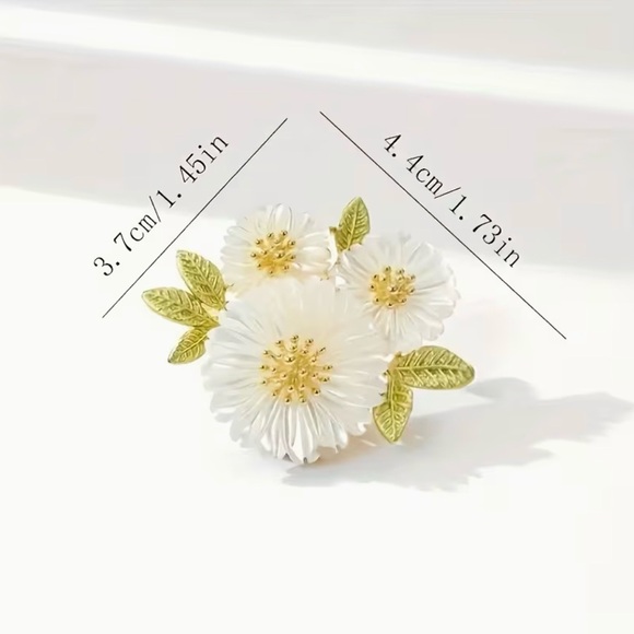 Daisy Floral Fashion Brooch Pin Modern New NWT - Picture 3 of 5